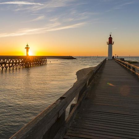Trouville Sur Mer Vue Sur La Touque Ngoại thất bức ảnh